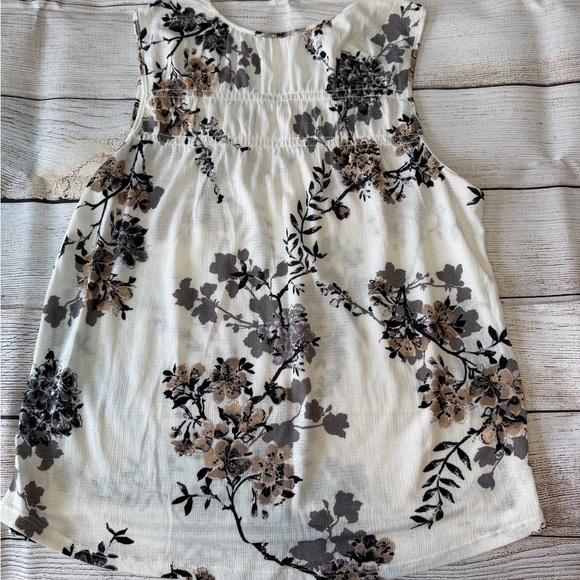Maurices Floral Tank Top - Black and Cream - Picture 6 of 6